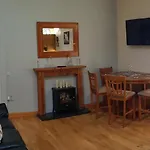 Sleeps 7 With Mezzanine * 바나게르