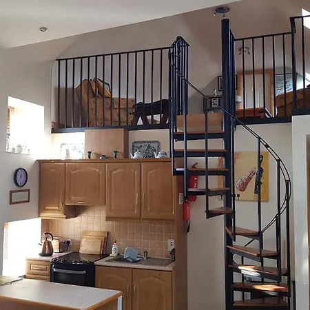 Διαμέρισμα Sleeps 7 With Mezzanine *