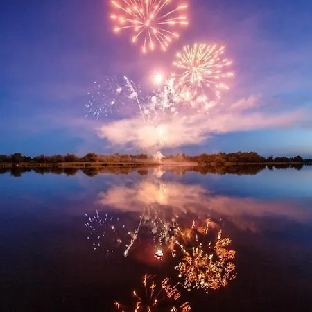 Διαμέρισμα Sleeps 7 With Mezzanine