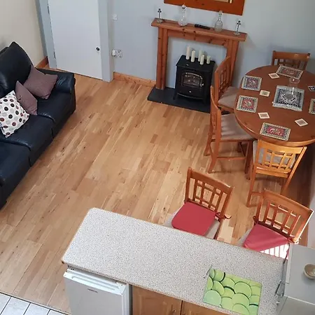 3 Bedroom Town Centre