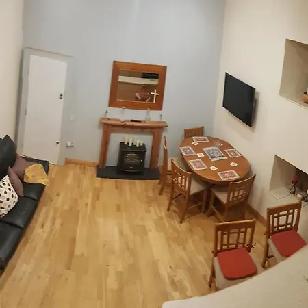 Sleeps 7 With Mezzanine Banagher