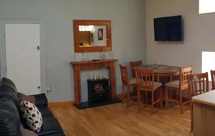 Sleeps 7 With Mezzanine * Banagher